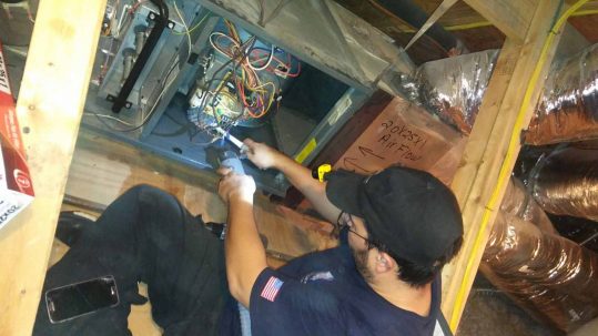 pure airways air duct cleaning technician in dallas